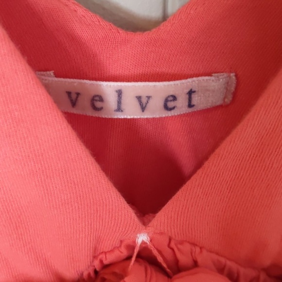 Velvet by Graham and Spencer sleeveless tie front blouse - Picture 2 of 6